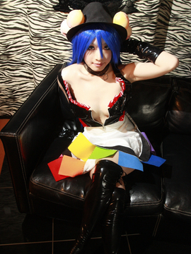 [ReBELLaRT]  東方乙女乱舞vol.002 天然美少女コスプレイヤー『あらい夜魅』のギリギリデジタル写真集「比那名●天子」_388