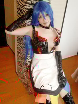 [ReBELLaRT]  東方乙女乱舞vol.002 天然美少女コスプレイヤー『あらい夜魅』のギリギリデジタル写真集「比那名●天子」_430