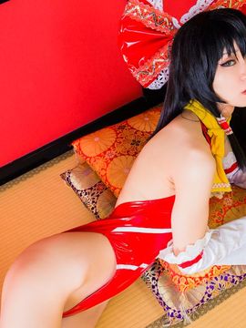 ドキッ！？東方キャラだらけのレースクイーン大会～陽編～_023