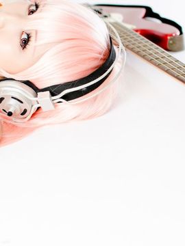 PinkHeadphone_065