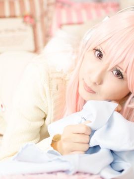 PinkHeadphone_186