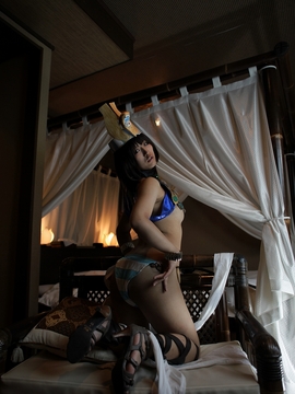[あえてると] Queen's Buddy_833
