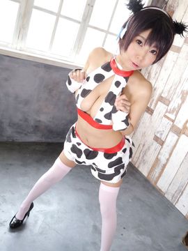 牛さんおっぱい_011
