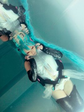 Scene Ever 4_057_l104