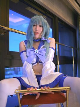 IDOLATRY_240_IMG_0440