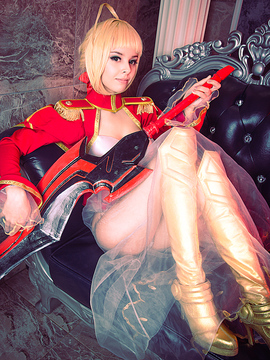 Saber, Elena Cosplay_12_fate_extra_saber_nero_by_disharmonica_d9h7a4p