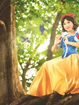 《迪士尼》Snow White C O S P L A Y_Snow White C O S (6)