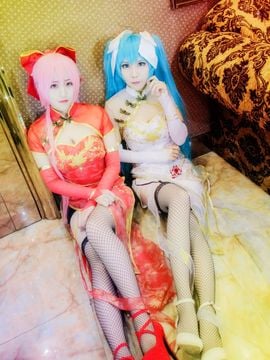 《VOCALOID》V金丝雀ver C O S