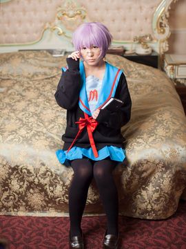 [@factory] 長門有希ちゃんの失禁_009