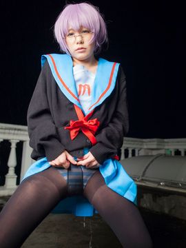 [@factory] 長門有希ちゃんの失禁_115