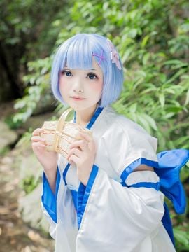 《从零开始》幼年版雷姆可爱登场 C O S P L A Y_幼年版雷姆可爱登场 C O S (7)