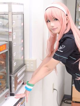 VOCALOID – Miku x Meiko x Luka x Rin cosplay_239