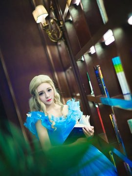 《灰姑娘仙蒂瑞拉》2015迪斯尼斯嘉丽版C O S P L A Y_图片 19