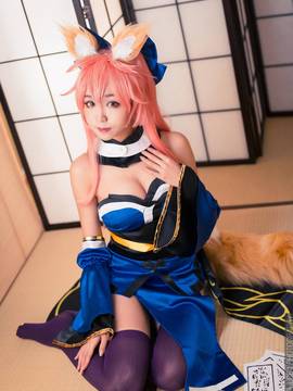 《FATE extra CCC》caster玉藻前 C O S P L A Y_萌萌哒玉藻你想带回家吗？ (5)