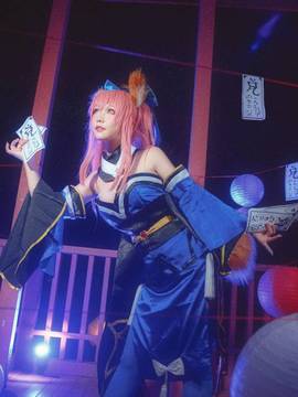 《FATE extra CCC》caster玉藻前 C O S P L A Y_あなたの頼れる巫女狐 ~ 玉藻前 ~ (5)