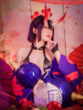 《Fate Grand Ordert》千红万紫・神力鬼毒酒吞童子 C O S P L A Y_【万分感谢你召唤妾身至此。妾身会比较为所欲为，没关系吧~？】 (10)