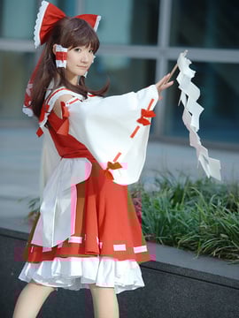 Reimu Hakurei (Touhou Project) by Kishigami Hana_038