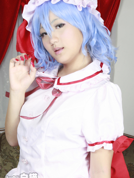 Touhou - Remilia Scarlet cosplay by Kaori_010