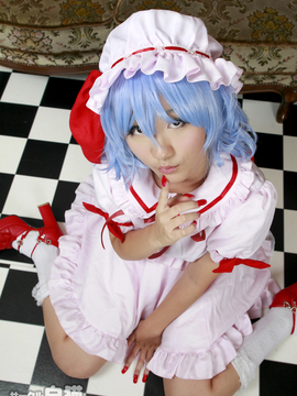 Touhou - Remilia Scarlet cosplay by Kaori_037