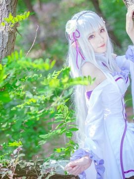 Re:从零开始的异世界生活# #爱蜜莉雅#_Re.从零开始的异世界生活 艾米莉娅 (16)