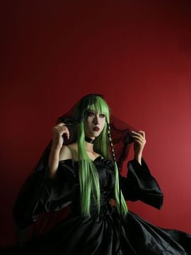 《叛逆的鲁路修》C.C.女王礼服 C O S P L A Y