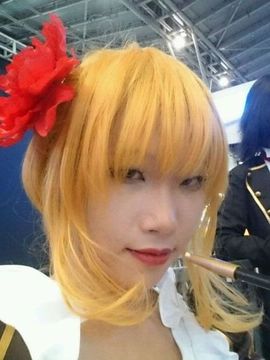 《海猫鸣泣之时》贝阿朵莉切真人C O S P L A Y_承认吾之所在，妾身将带你进入黄金乡 (7)