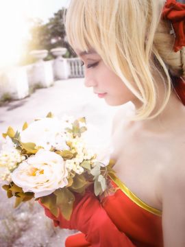 《王の恋》型月十周年Saber红蓝双王礼服C O S P L A Y  [ 编辑 ]_saber尼禄婚纱 (4)