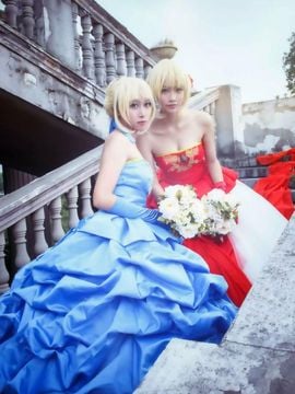 《王の恋》型月十周年Saber红蓝双王礼服C O S P L A Y  [ 编辑 ]