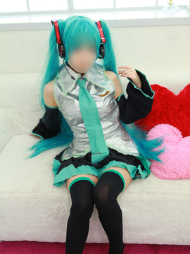[コスプレイヤー撮影日記] 初○ミクのくぱぁ_002