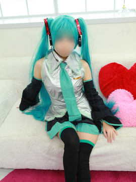 [コスプレイヤー撮影日記] 初○ミクのくぱぁ_003