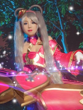 《英雄联盟》情人节限定皮肤甜心宝贝娑娜琴女 C O S P L A Y_情人节限定皮肤甜心宝贝娑娜琴女 C O S (3)