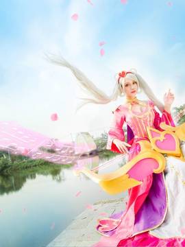《英雄联盟》情人节限定皮肤甜心宝贝娑娜琴女 C O S P L A Y_甜心宝贝 娑娜 - 琴瑟仙女 Sona 情人节ver (9)