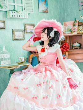 《LoveLive!》矢泽妮可踏舞会 C O S P L A Y_舞会妮可-一起跳舞吧 (2)
