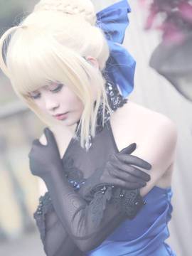 《FateGrand Order》extella saber礼服 C O S P L A Y_Fateextella设定集　阿尔托利亚 (17)