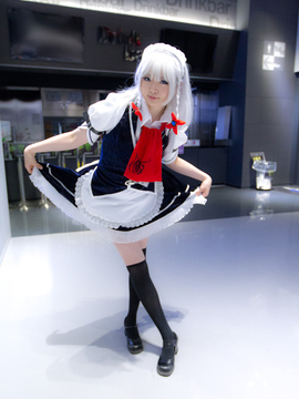 Touhou - Izayoi Sakuya cosplay by Mari_020