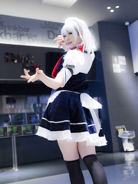 Touhou - Izayoi Sakuya cosplay by Mari_021