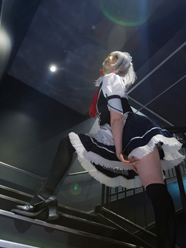 Touhou - Izayoi Sakuya cosplay by Mari_026