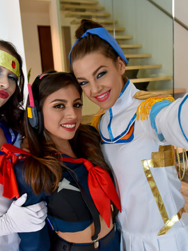 Cosplay Queens_008