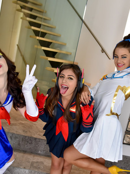 Cosplay Queens_019