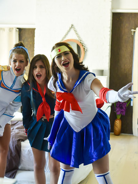 Cosplay Queens_063