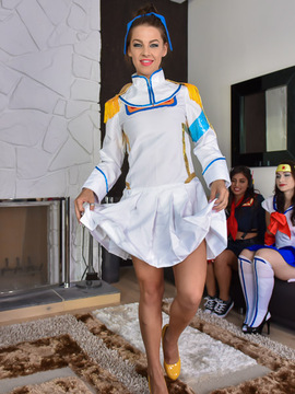 Cosplay Queens_079